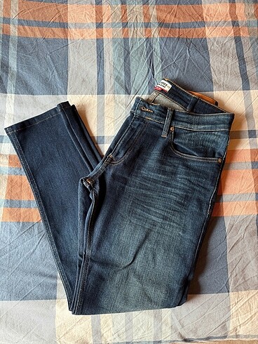 Tommy jean