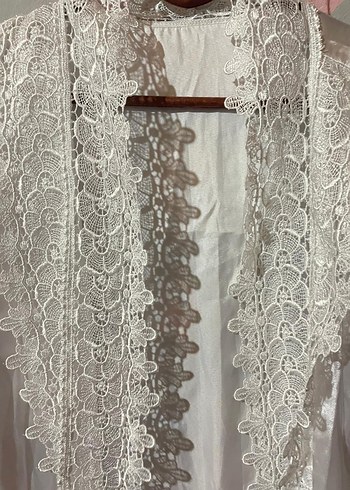 Uzun Kollu Beyaz Bohem Nakışlı Kadın Sabahlık - Görsel 4