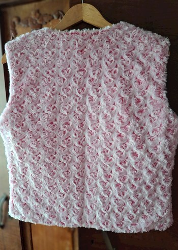 Zara Pembe Peluş Detaylı kürklü Kadın Yelek