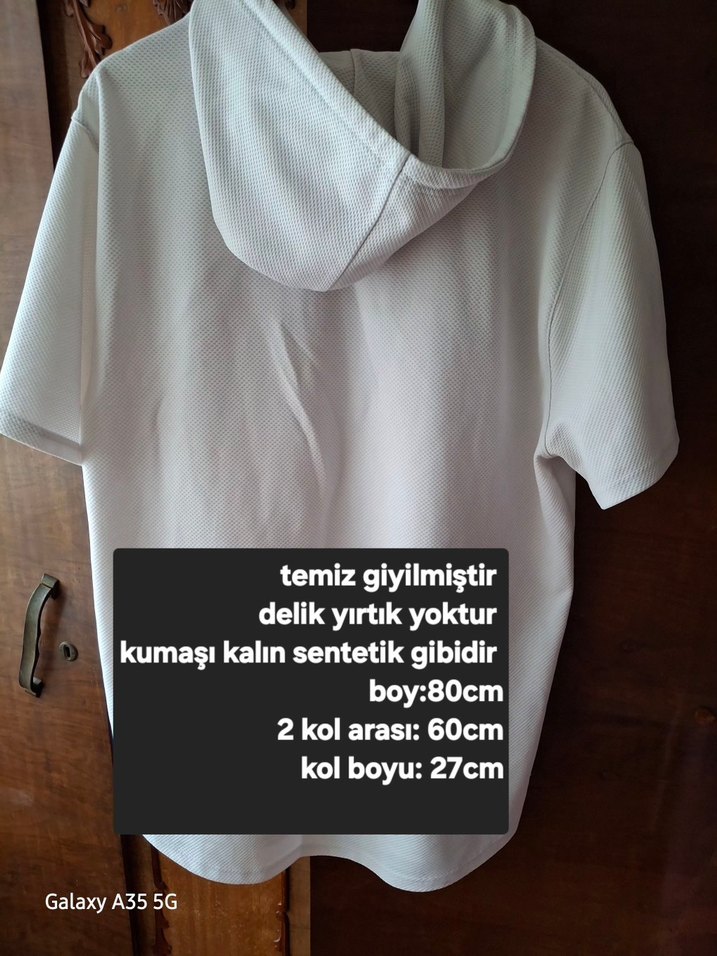 tişört  Beyaz Kapüşonlu Kısa Kollu - Görsel 2