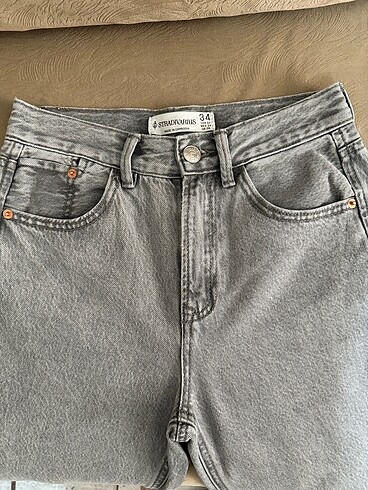 34 Beden Stradivarius D96 crop straight fit jean