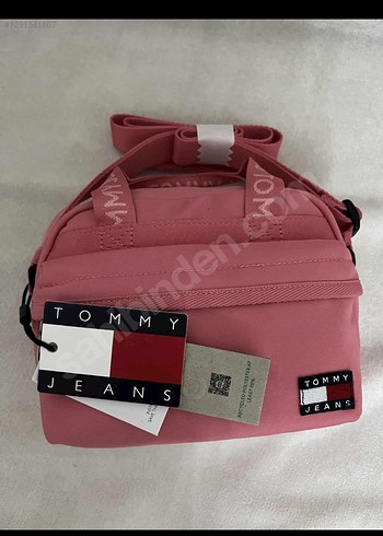 Tommy Jeans Pembe Fermuarlı Kadın Çanta - Görsel 3