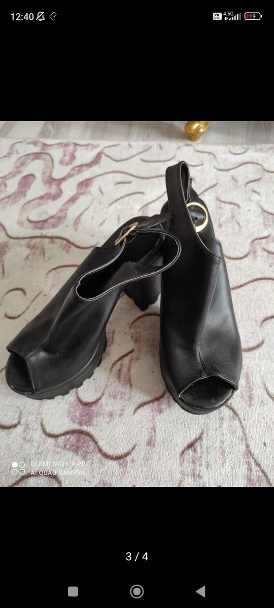 Siyah Rugan Tokalı Platform Topuklu Ayakkabı - Görsel 4