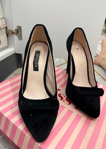 38 Beden siyah Renk Siyah Yılan Desenli Tokalı Yüksek Topuklu Stiletto