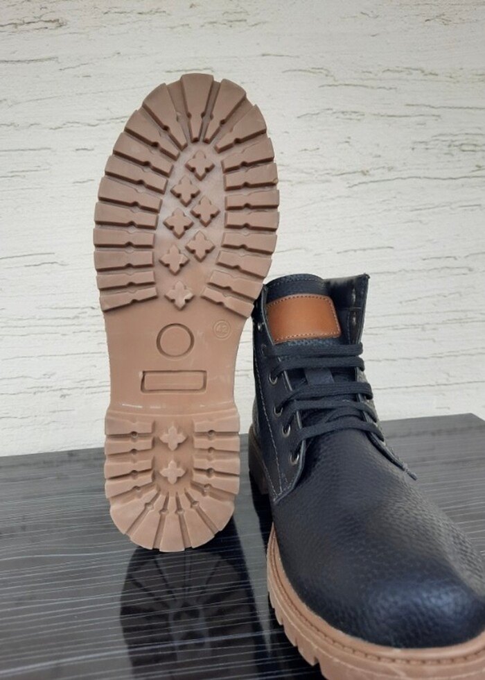 Bağcıklı Erkek Bot - Görsel 5