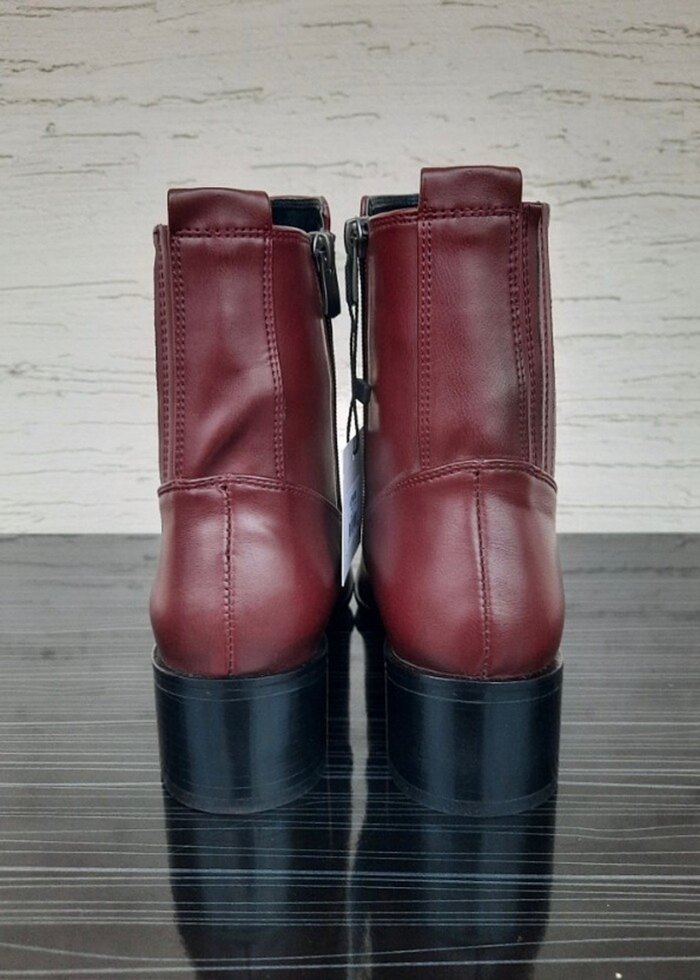 Nine West Bordo Deri Kadın Bot, Pliseli Detaylı - Görsel 4