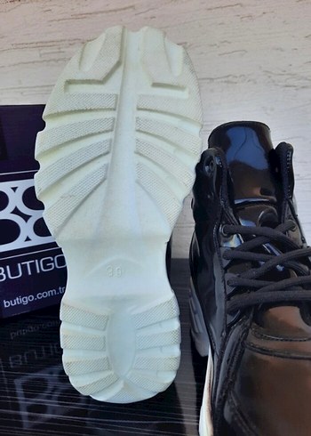 Butigo Siyah Rugan Platform Topuklu Kadın Spor Ayakkabı - Görsel 7