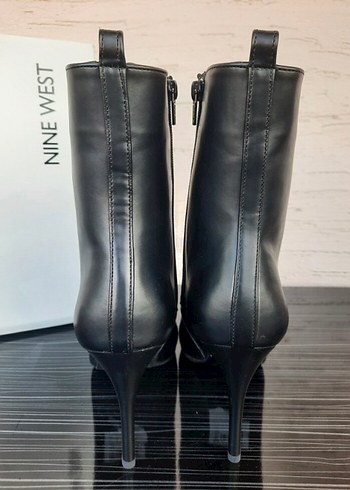 Nine West Siyah Deri Stiletto Topuklu Bot - Görsel 4