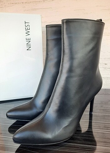 Nine West Kadın Topuklu Bot 