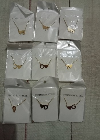 Beden Altın Renk Mini Zincirli Kadın Kolye