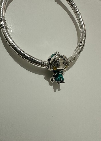 Pandora Charmmmm