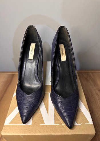 Lacivert Yılan Derisi Desenli Stiletto
