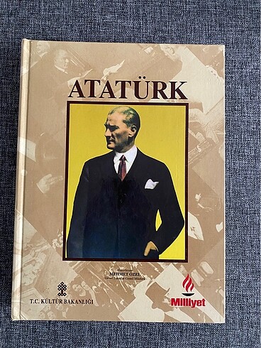 Atatürk Büyük Ansiklopedisi Posterli