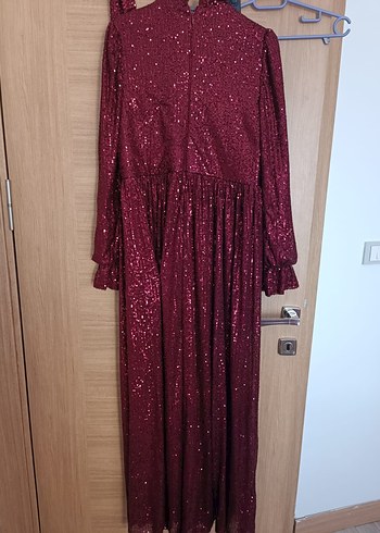 Diğer Bordo Uzun Kol Drapeli Parlak Abiye Elbise