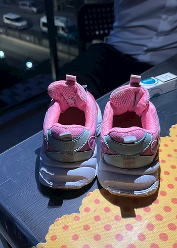 Kız Çocuk Pembe Bağcıklı Spor Ayakkabı - Görsel 3