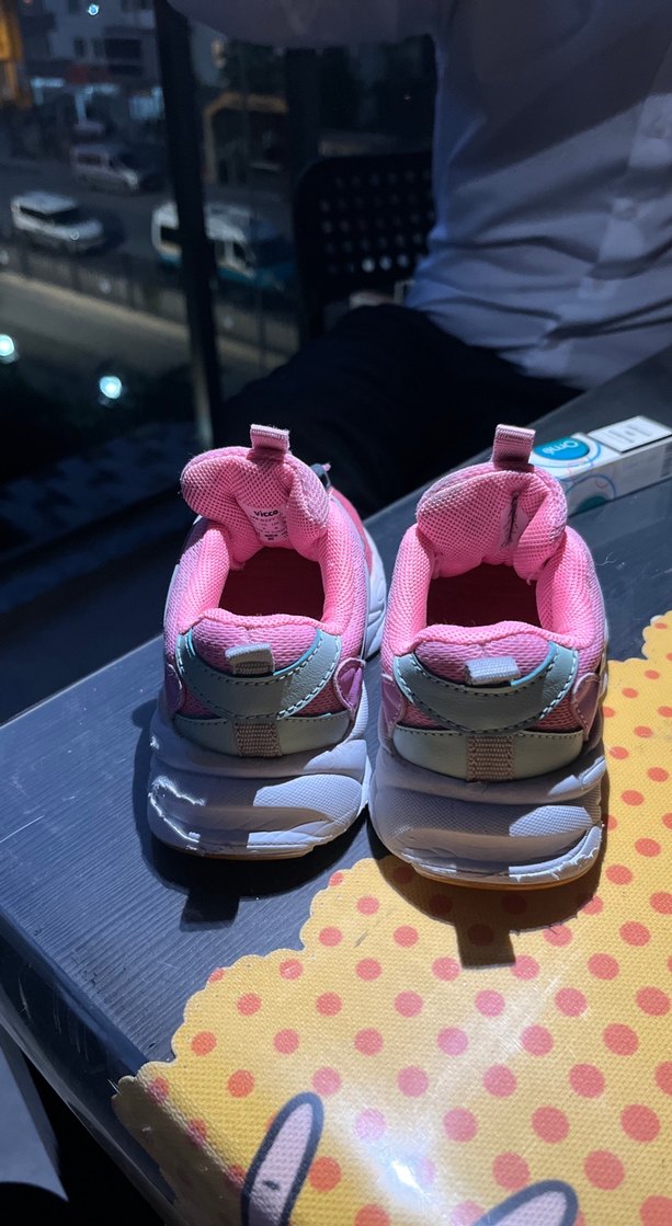 Kız Çocuk Pembe Bağcıklı Spor Ayakkabı - Görsel 3