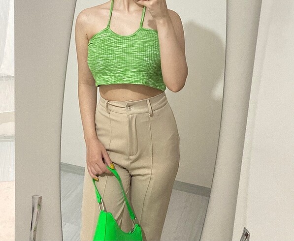 m Beden yeşil Renk Crop top