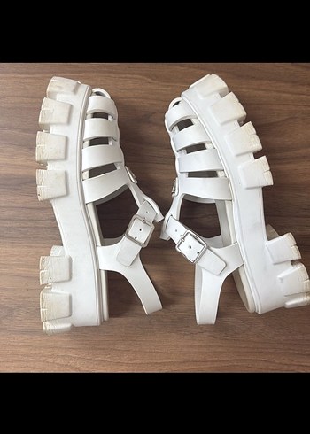 Prada Beyaz Platform Topuklu Sandalet - Görsel 5