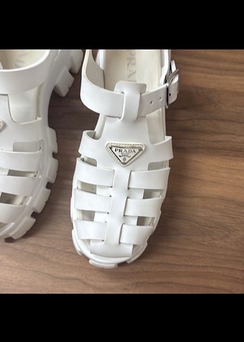Prada Beyaz Platform Topuklu Sandalet - Görsel 3