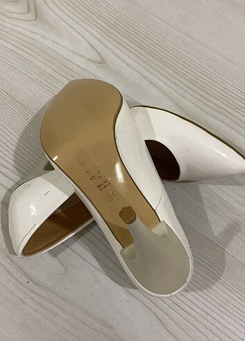 Stiletto - Görsel 3