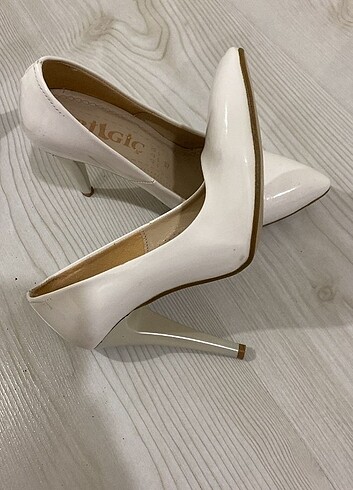 Stiletto - Görsel 2