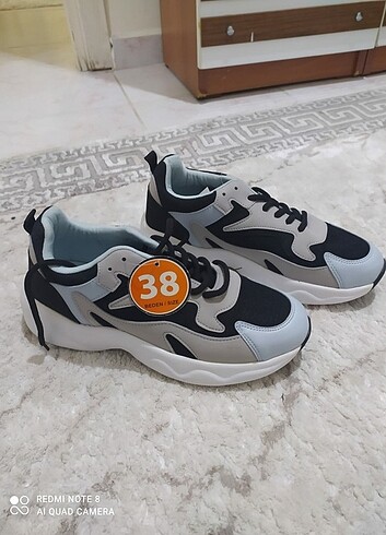 LCW 38 numara spor ayakkabnı