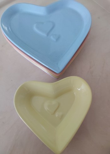  Beden Pastel Renkli Seramik Tabak Seti