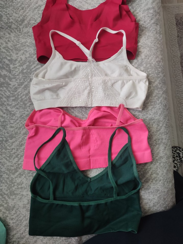 Dört Renkli Spor Sütyen Seti hepsi fiyatıdir - Görsel 2