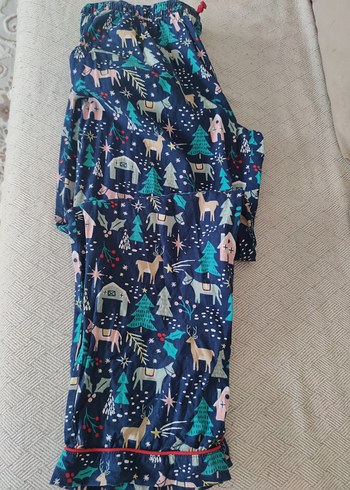 Bohem Çok Renkli  yılbaşı desenleriyle Kadın Pijama Takımı - Görsel 6