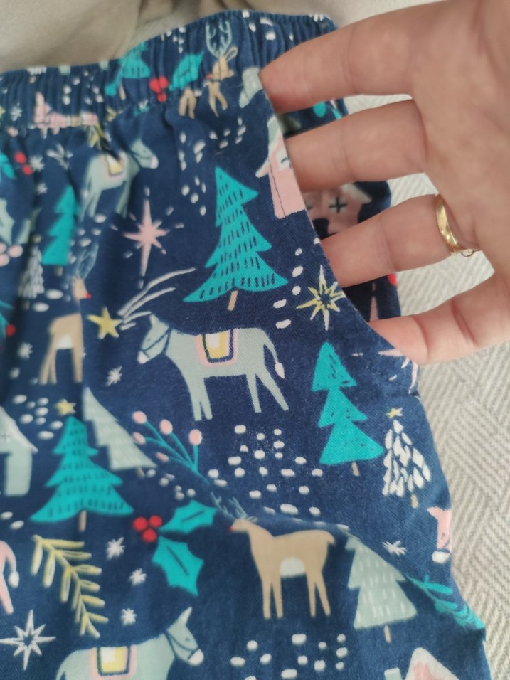 Bohem Çok Renkli  yılbaşı desenleriyle Kadın Pijama Takımı - Görsel 4