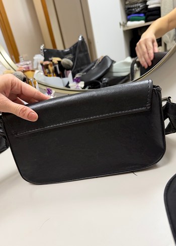 Siyah Deri Tokalı Kadın Çanta - Görsel 2