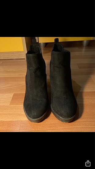 38 Beden Bershka Kadın Siyah Bot
