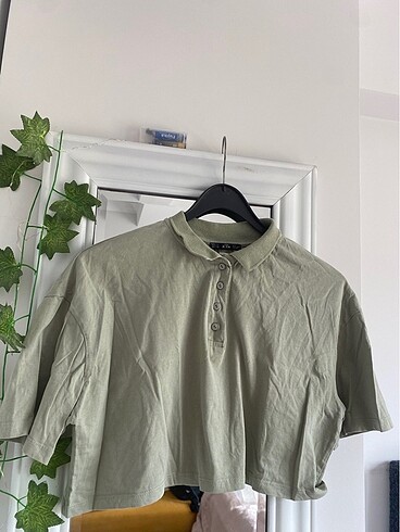Polo yaka crop