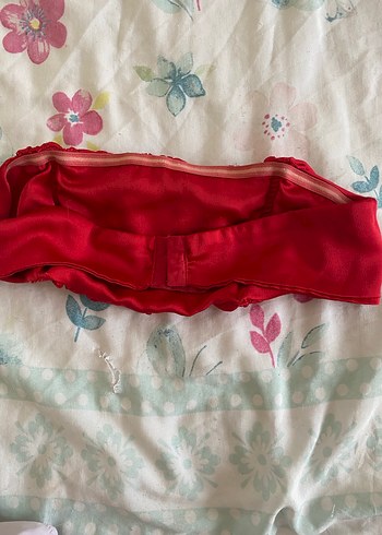 Kırmızı crop - Görsel 4