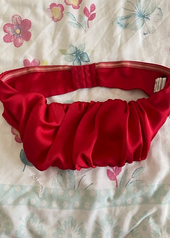 Kırmızı crop - Görsel 2