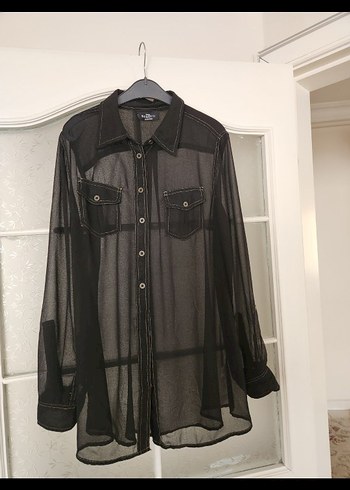 Uzun Kollu Siyah Düğmeli Gotik Gömlek