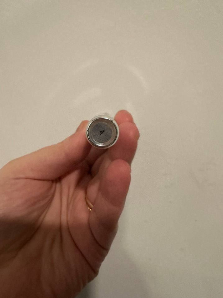 Benefit Cosmetics precisely my brow wax - Görsel 3