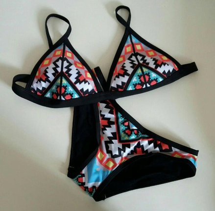 Diğer Bikini altı