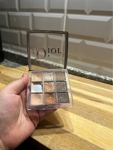  Beden Dior backstage eye palette