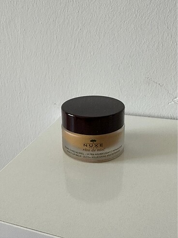 Nuxe balm