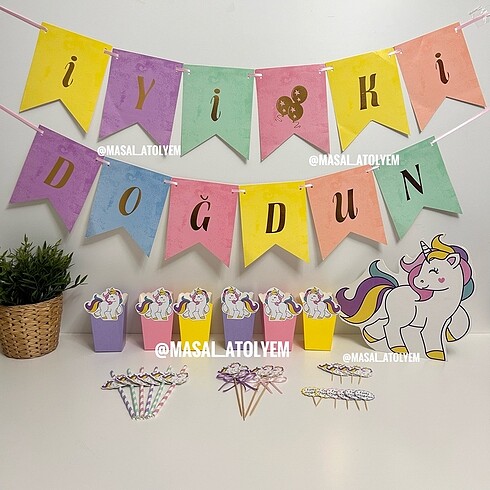 unicorn doğum günü konsepti