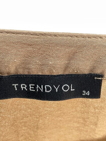 34 Beden çeşitli Renk Trendyol & Milla Uzun Elbise %70 İndirimli.