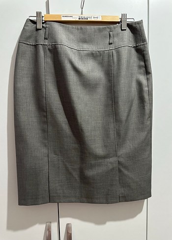 Gri Midi Kalem Etek, Kemerli, Ofis Stili - Görsel 2