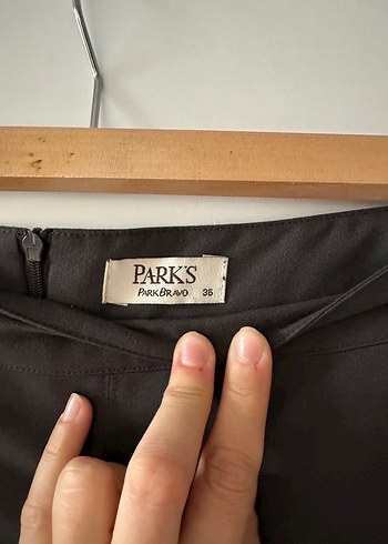 Siyah Midi Piliseli Etek - Görsel 3