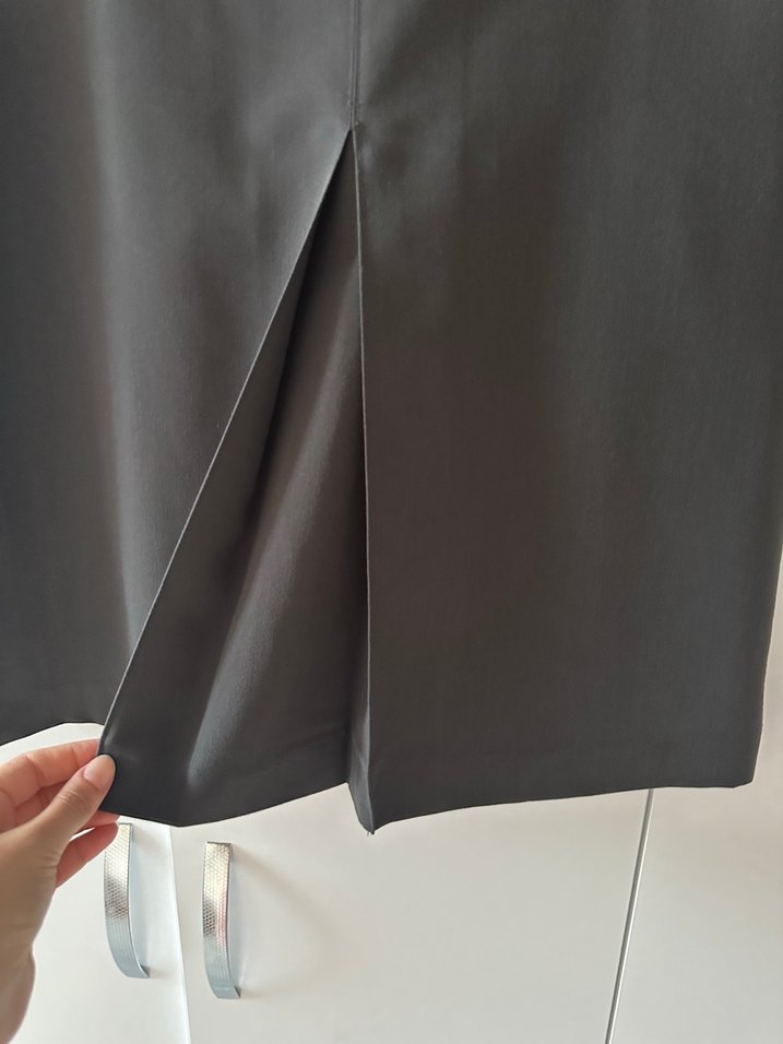 Siyah Midi Piliseli Etek - Görsel 2