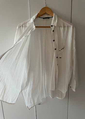 Düğmeli Beyaz Keten Kadın Gömlek - Görsel 5