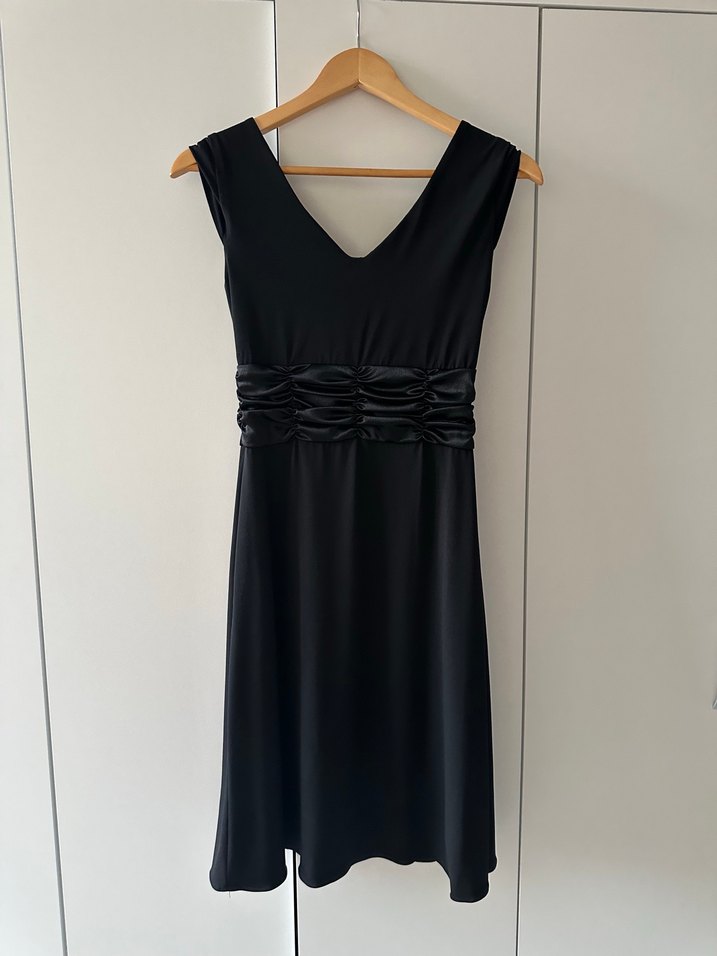 Kolsuz Siyah Midi Drapeli gece Elbisesi - Görsel 5