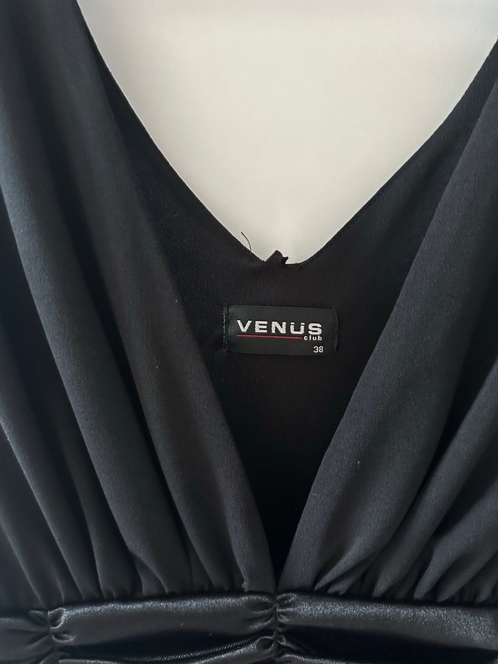 Kolsuz Siyah Midi Drapeli gece Elbisesi - Görsel 3