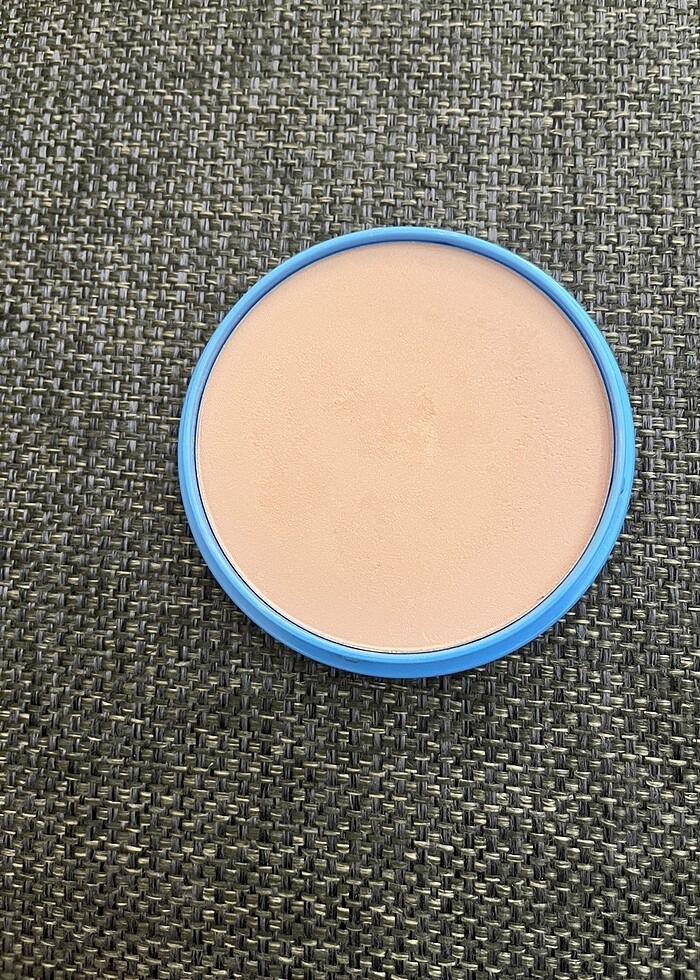 Rimmel London Vegan Pudra 020 Light - Görsel 3