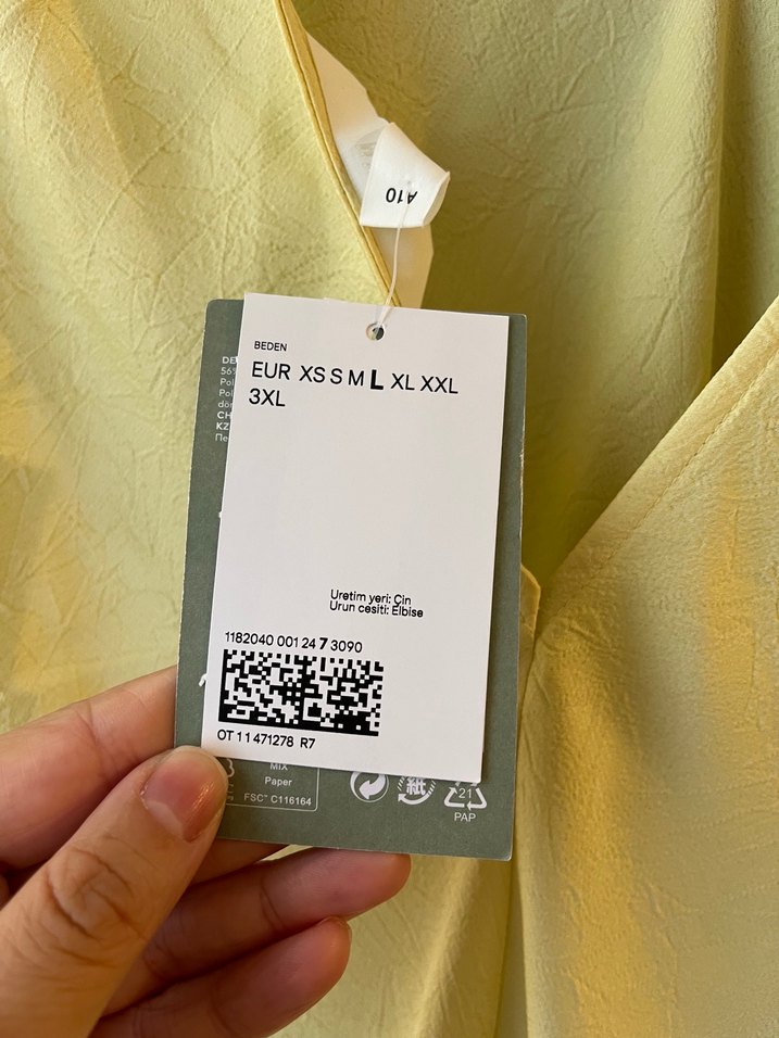 V Yakalı Elbise - Görsel 2